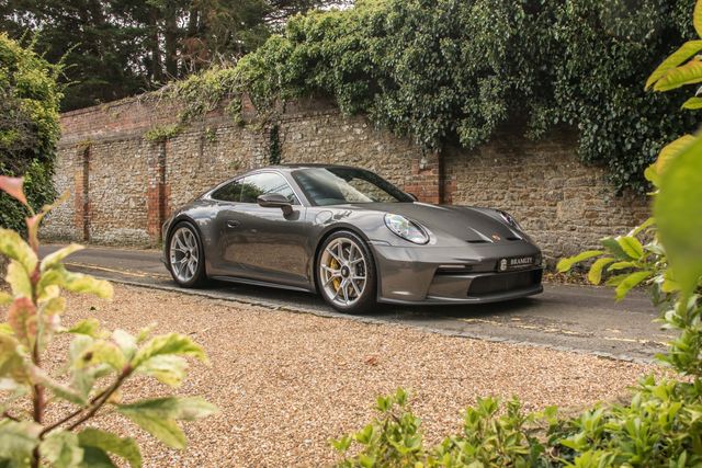 2023 Porsche 992 GT3 Touring 