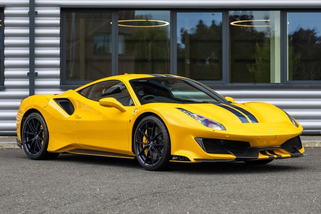 2019 Ferrari 488 Pista