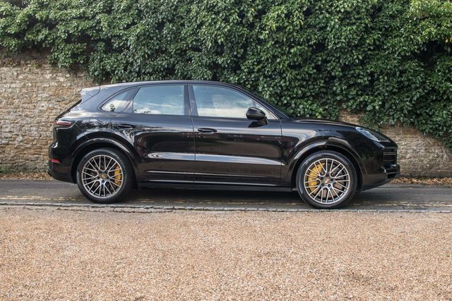 2018 Porsche  Cayenne Turbo 